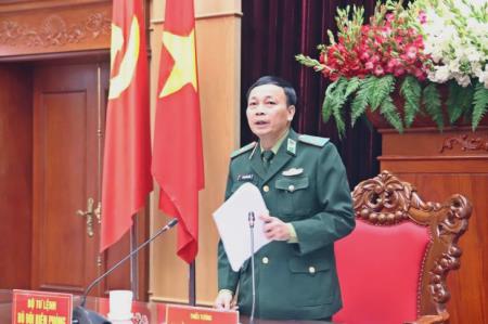 Nắm chắc tình hình biên giới, vùng biển, bảo vệ đơn vị, địa bàn an toàn