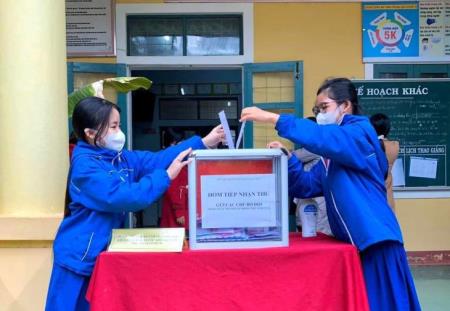 Lính Biên phòng trong ánh mắt trẻ thơ