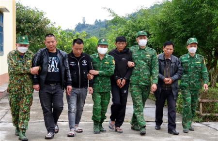 BĐBP Hà Tĩnh triệt phá đường dây đưa người nước ngoài xuất, nhập cảnh trái phép