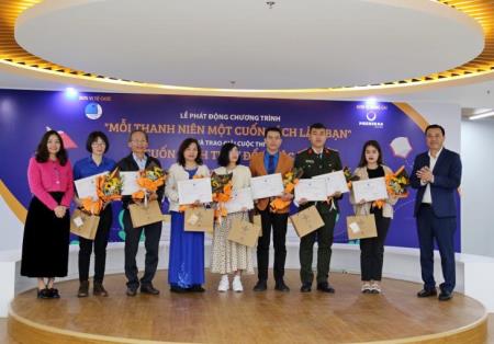 Phát động Chương trình “Mỗi thanh niên một cuốn sách làm bạn” năm 2023