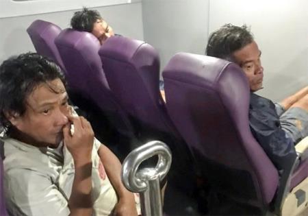 Bộ Quốc phòng điều động máy bay trực thăng tìm kiếm thuyền viên mất tích khu vực đảo Phú Quý