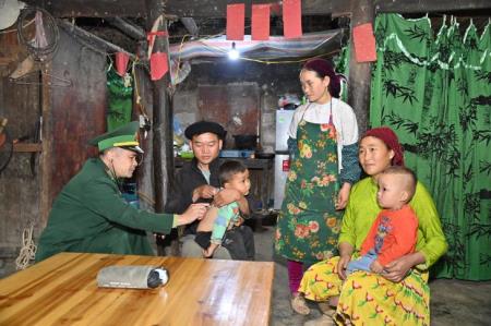 Khẳng định vai trò của BĐBP trong chăm sóc, nâng cao sức khỏe nhân dân khu vực biên giới