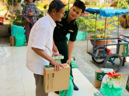 Sĩ quan trẻ Biên phòng xung kích tình nguyện vì sự bình yên biên giới