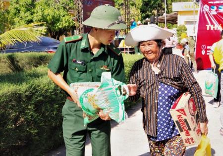 Tuổi trẻ xung kích, tình nguyện vì cuộc sống cộng đồng