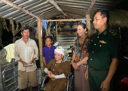 “Tấm lòng vàng” hướng về biên cương
