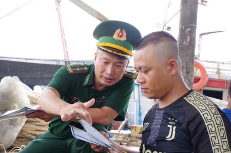 Triển khai nhiều biện pháp chống khai thác hải sản bất hợp pháp ở Nghệ An