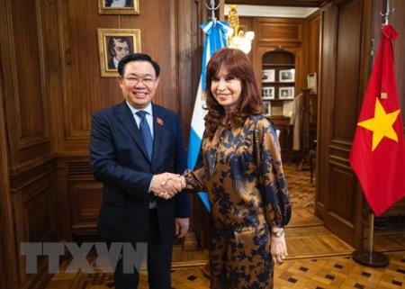 Argentina coi Việt Nam là một hình mẫu phát triển tại Đông Nam Á
