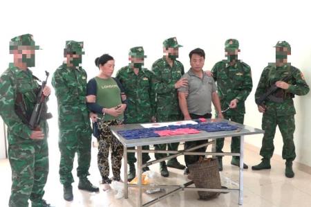 BĐBP Thanh Hóa bắt quả tang 2 đối tượng vận chuyển 15.000 viên ma túy tổng hợp