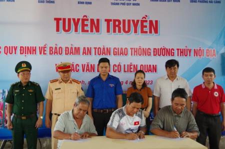 BĐBP tỉnh Bình Định: Tuyên truyền đảm bảo an toàn giao thông đường thủy nội địa