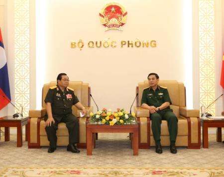 Đại tướng Phan Văn Giang tiếp Đoàn Hiệp hội Cựu chiến binh Lào