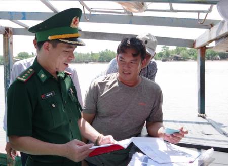 Ngư dân huyện Ngọc Hiển chấp hành nghiêm các quy định IUU