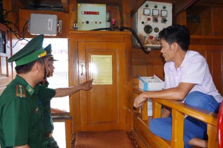 Nâng cao nhận thức cho chủ phương tiện và ngư dân về chống khai thác IUU