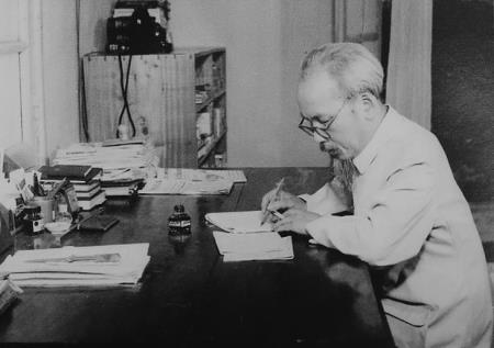 Tư tưởng Hồ Chí Minh là ngọn đuốc soi đường cho cách mạng Việt Nam