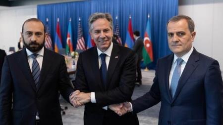 Các ngoại trưởng Armenia, Azerbaijan đàm phán tại Washington