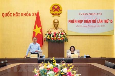 Thẩm tra dự thảo Nghị quyết của Quốc hội về việc lấy phiếu tín nhiệm