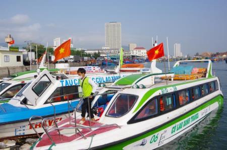 Tăng cường kiểm soát tàu du lịch đảm bảo an toàn đường thủy nội địa