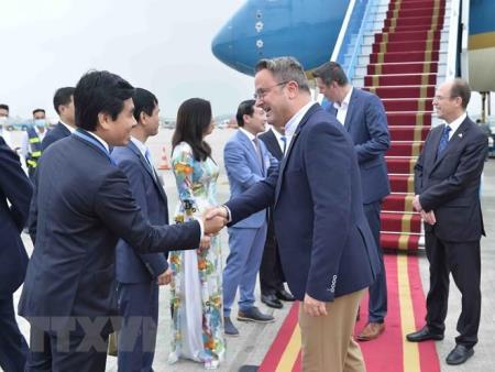 Thủ tướng Đại Công quốc Luxembourg bắt đầu thăm chính thức Việt Nam