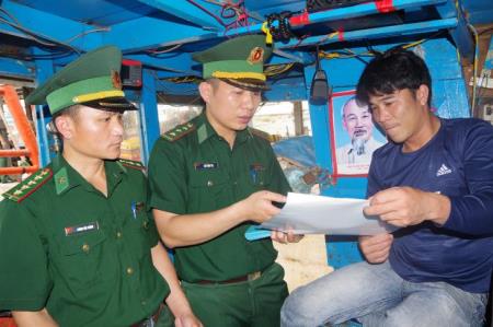 Nâng cao quyết tâm toàn dân phòng, chống khai thác hải sản bất hợp pháp