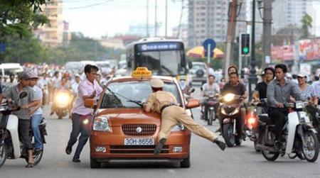 Nghiêm trị để thượng tôn pháp luật