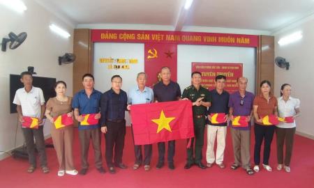 Tuyên truyền pháp luật cho cán bộ, nhân dân khu vực biên giới biển