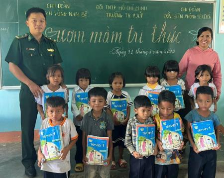 Có một khu vườn cổ tích mang tên Yok Đôn