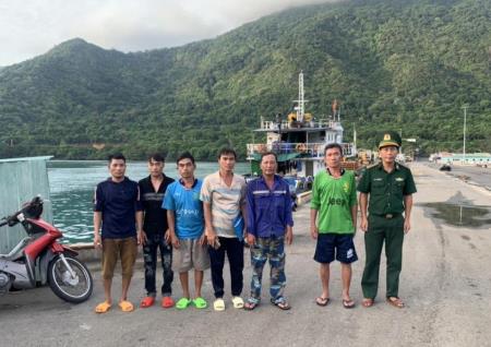 6 ngư dân trên tàu cá Bình Định bị đâm chìm đã được đưa vào bờ an toàn