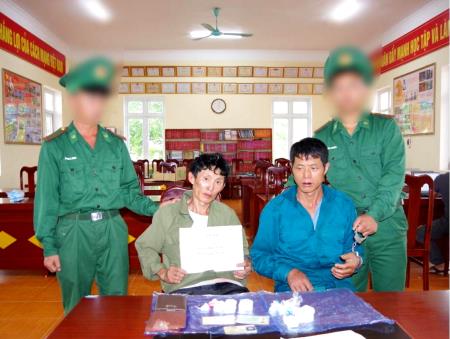 Bắt giữ 2 đối tượng từ Lai Châu sang Điện Biên mua ma túy